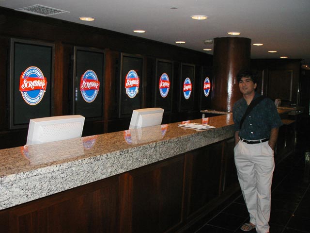 [photo 00-013]
