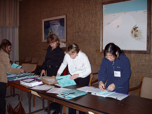 [photo 00-001]