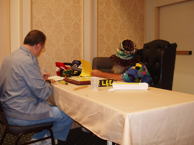 [photo 10-008]